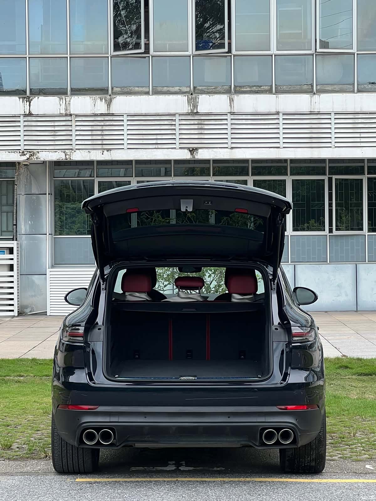 Porsche Cayenne, 2023 9