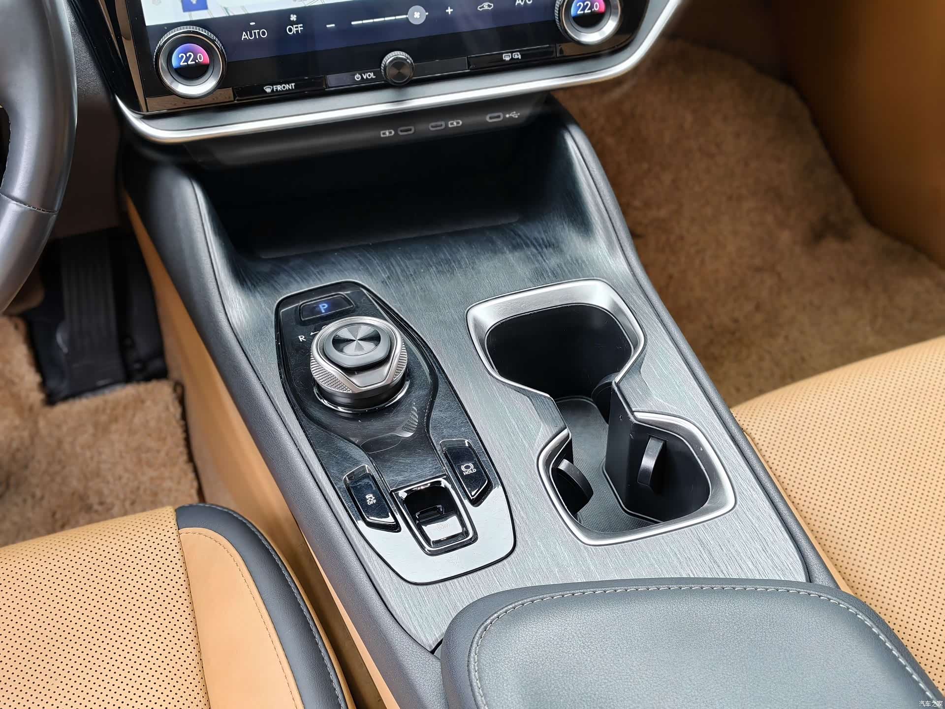 Lexus RZ, 2023 10
