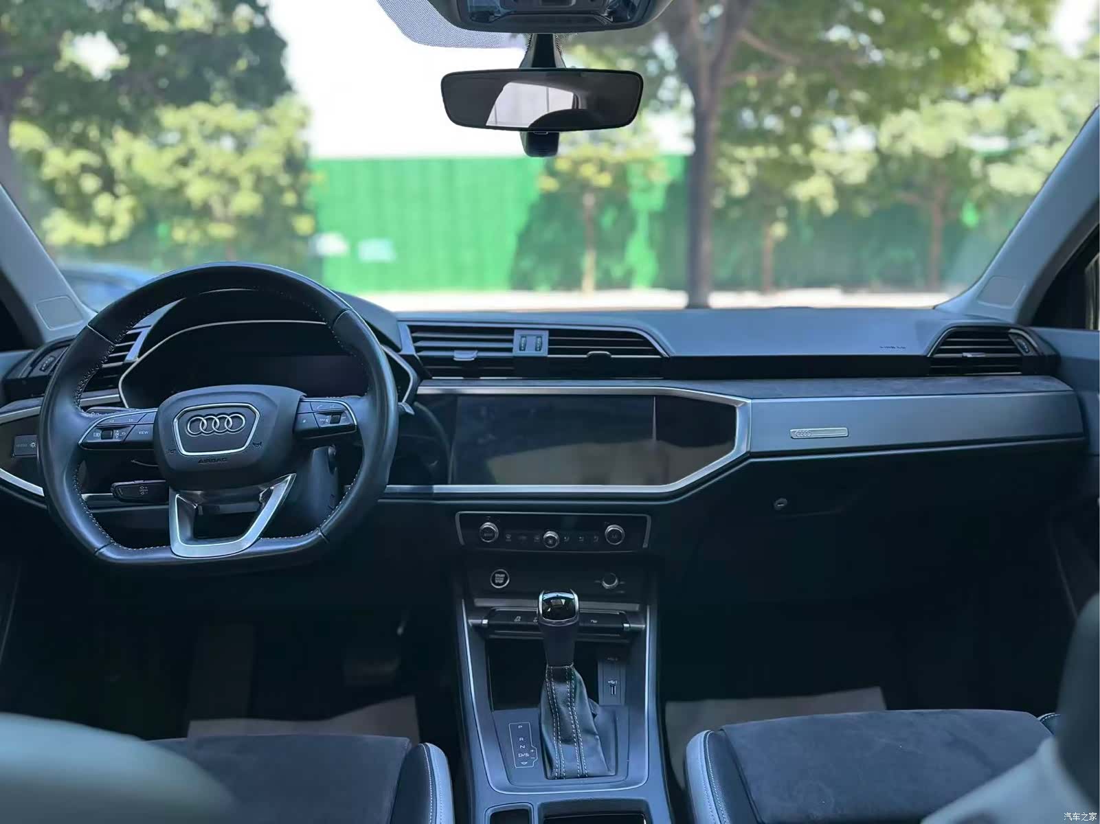 Audi Q3, 2021 все фото