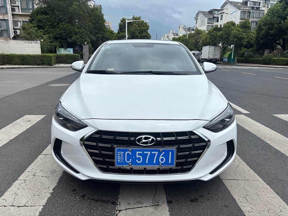 Hyundai Lead Hyundai Lead