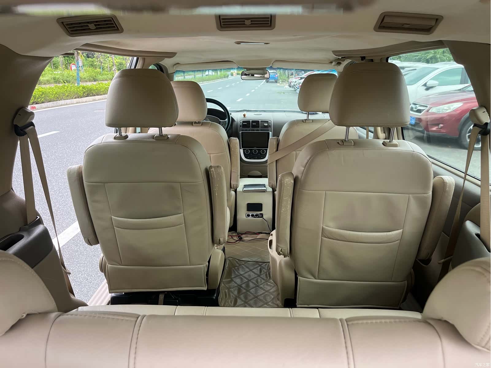 Buick GL8, 2012 16
