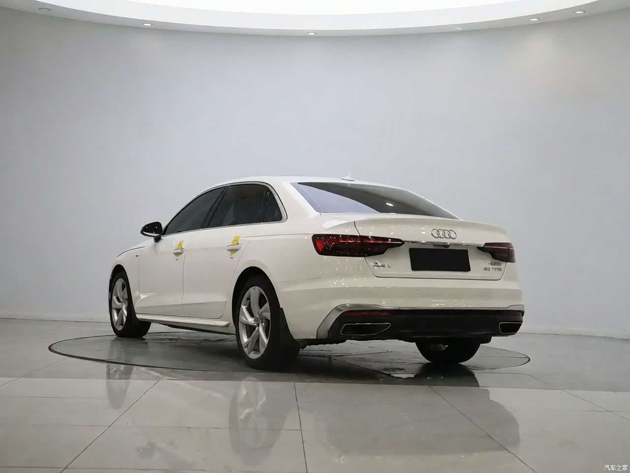 Audi A4L, 2020 3