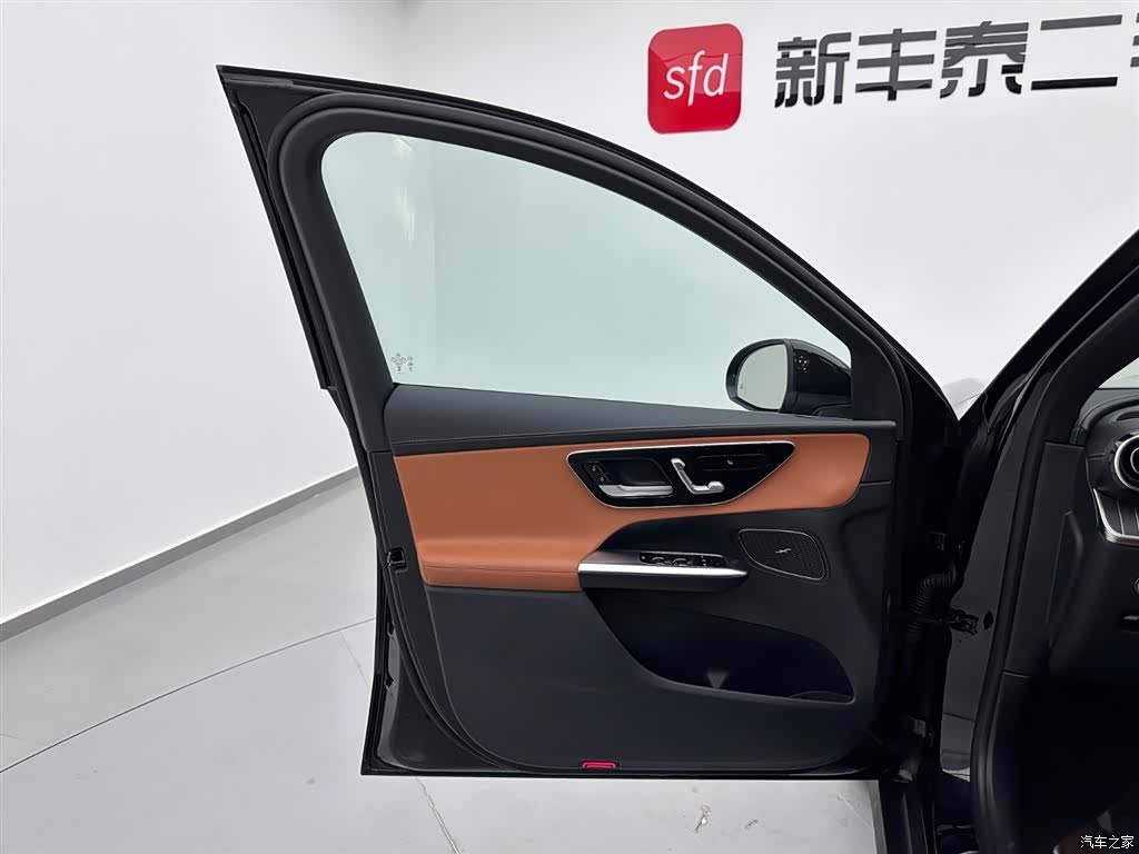 Mercedes-Benz GLC, 2025 8