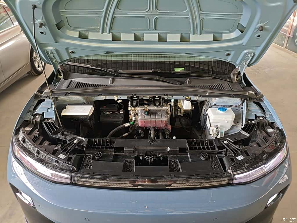 Leapmotor B01, 2025 20