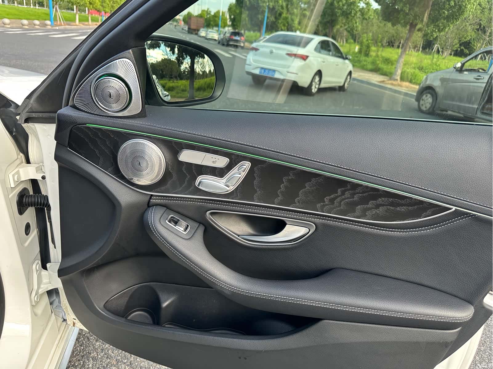 Mercedes-Benz C-Class, 2019 17