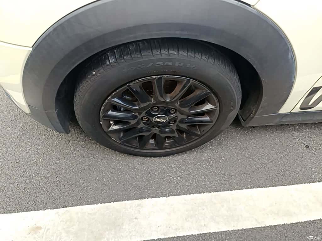 Mini ONE+, 2015 23