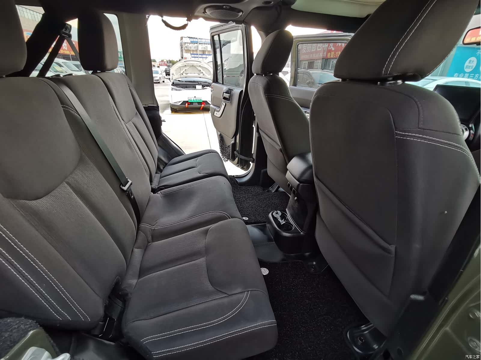 Jeep Wrangler, 2016 13