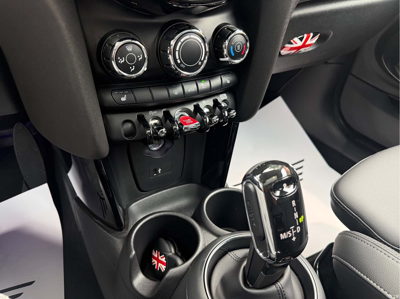 Mini Cooper, 2019 17