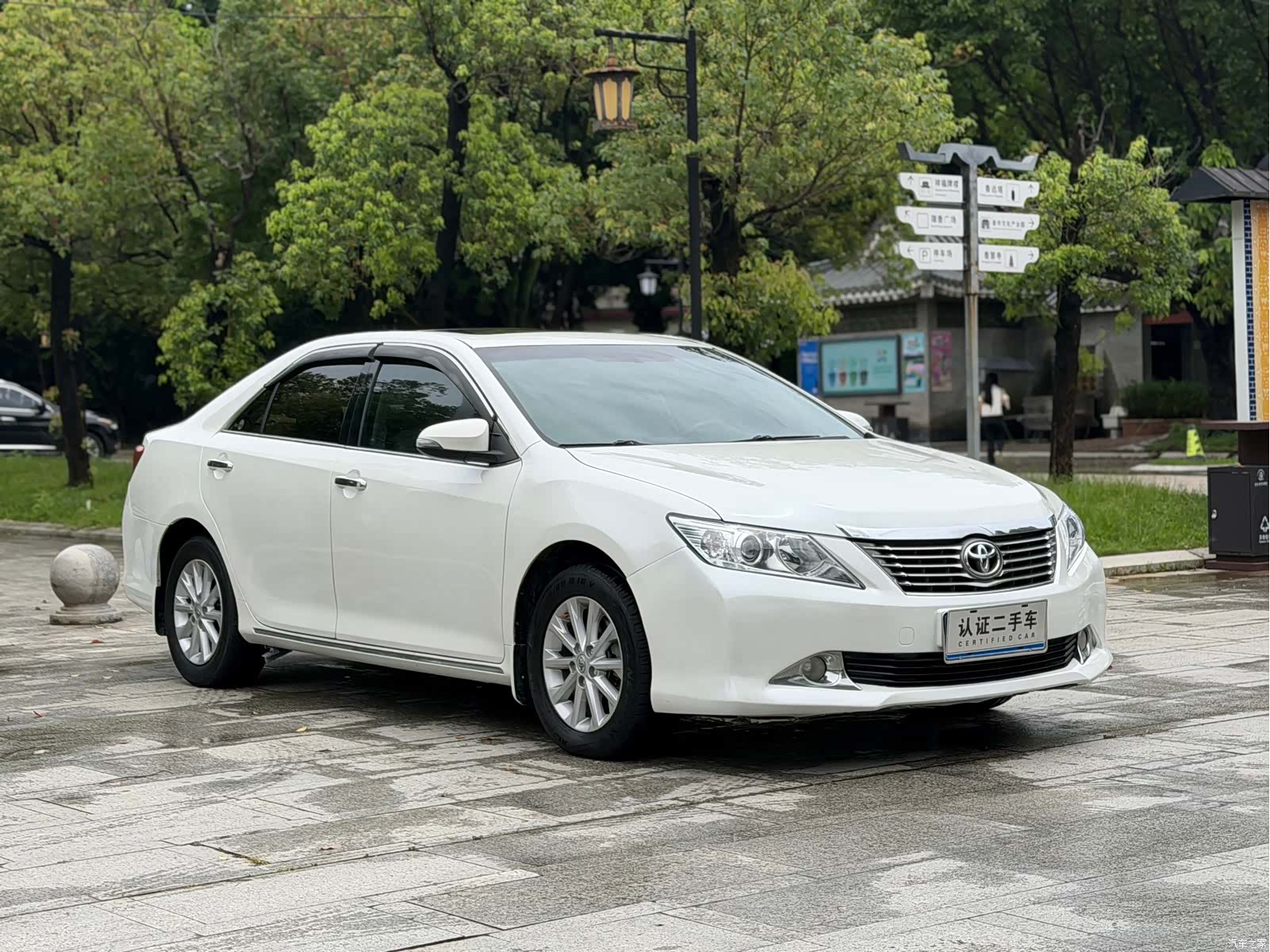 Toyota Camry, 2014 3