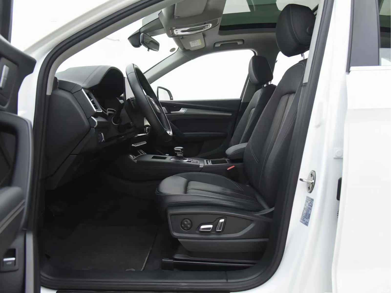 Audi Q5L, 2023 8