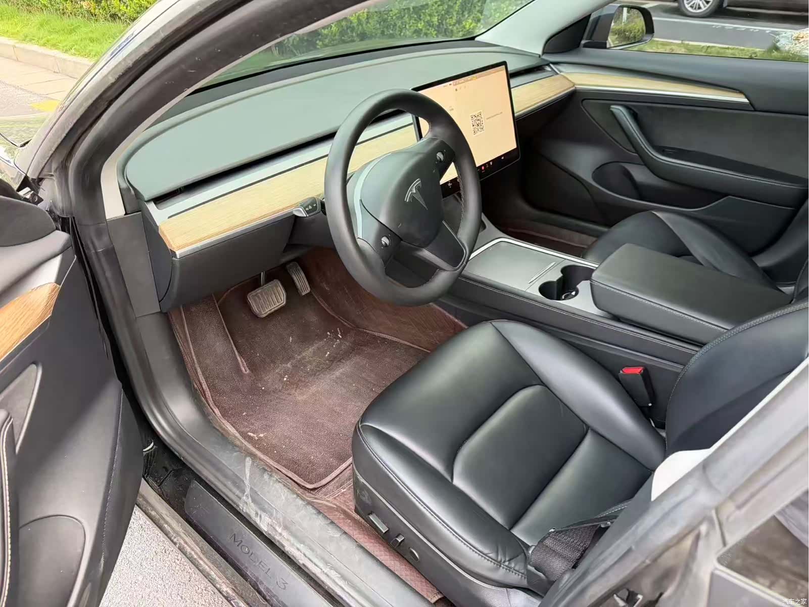 Tesla Model 3, 2021 4