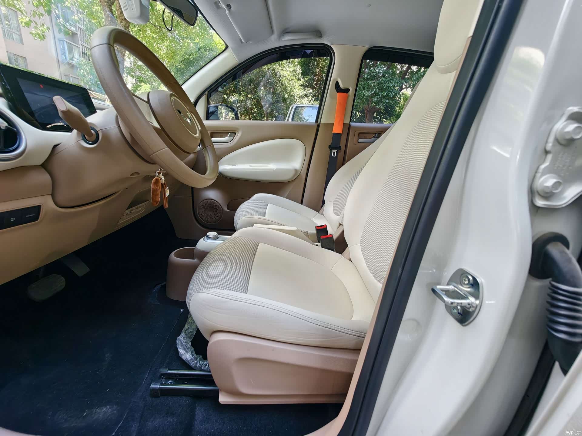 Wuling MINIEV, 2025 8