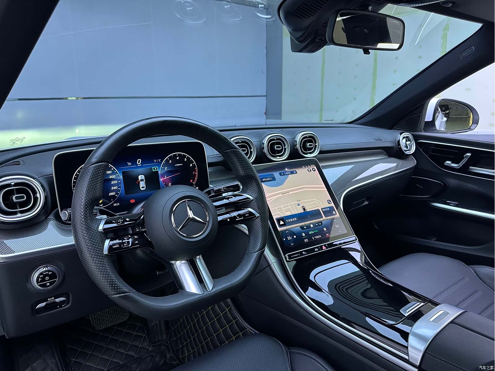 Mercedes-Benz C-Class, 2022 10