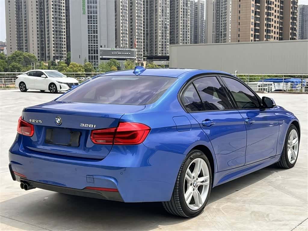 BMW 3 Series, 2016 21