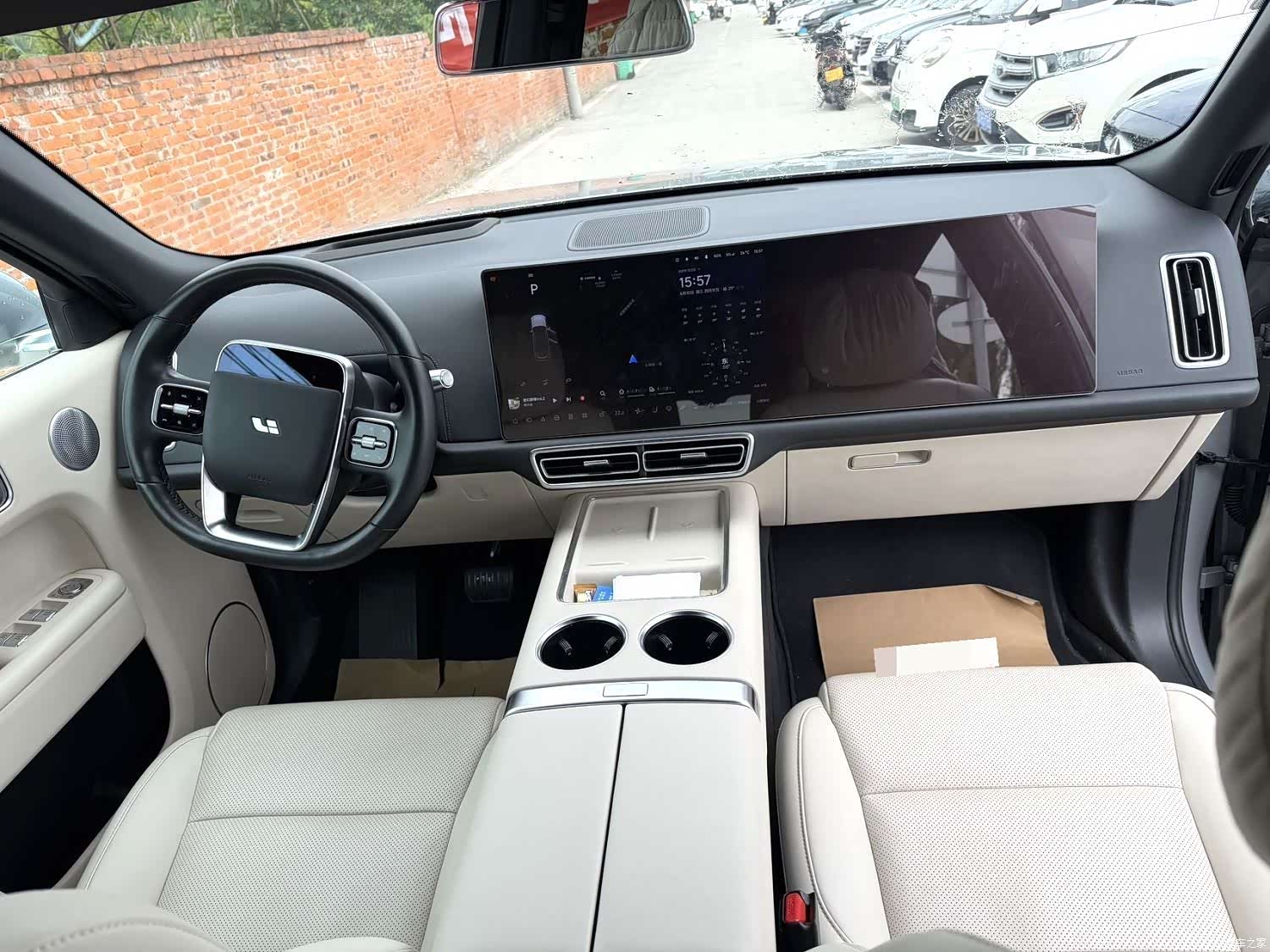 Li Auto L9, 2023 все фото