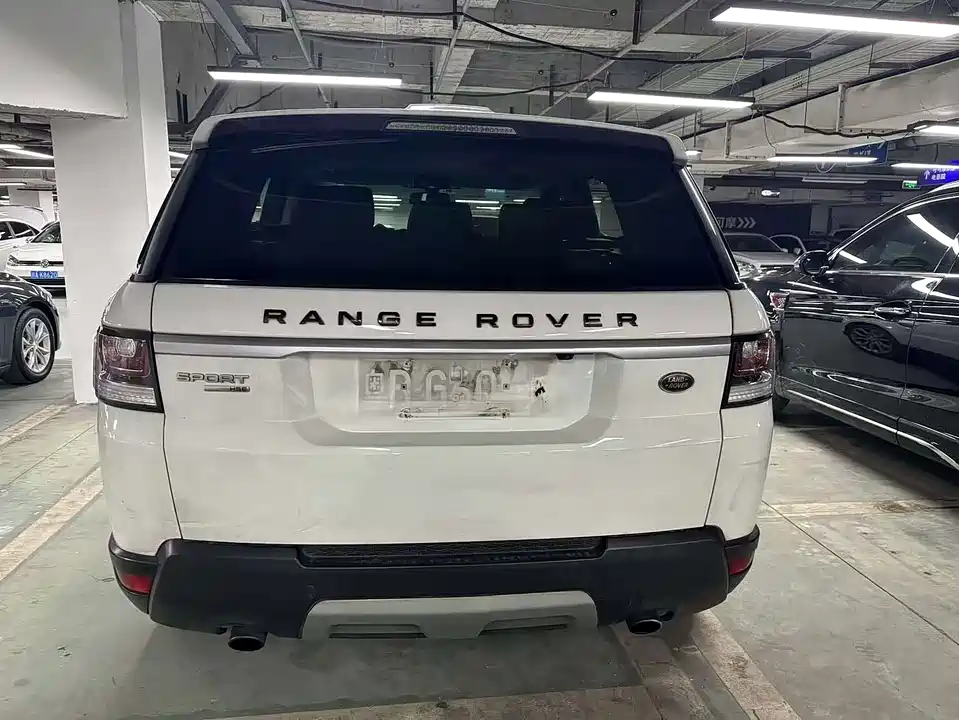 Land Rover Range Rover Sport Land Rover Range Rover Sport