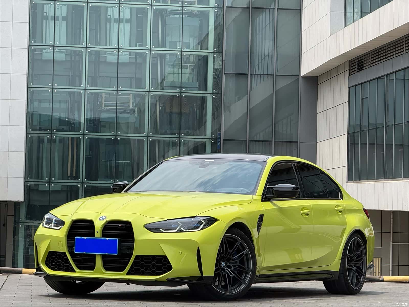 BMW M3, 2023 1