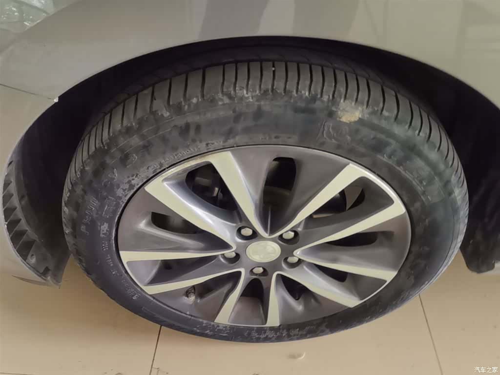 Buick GL6, 2018 23