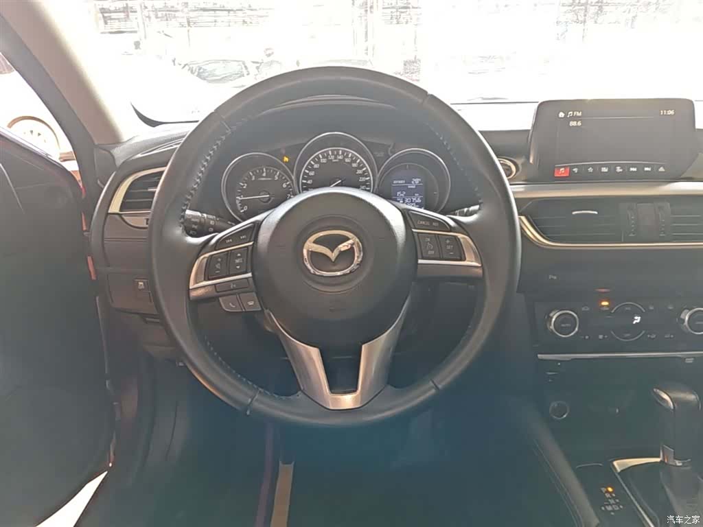 Mazda Atenza, 2017 11