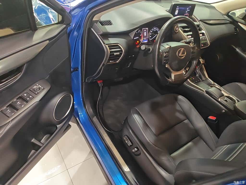 Lexus NX, 2018 16