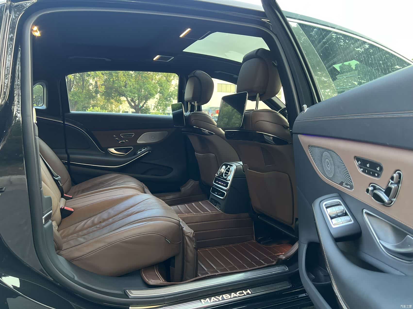 Maybach S-Class, 2018 10
