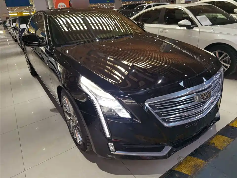 Cadillac CT6