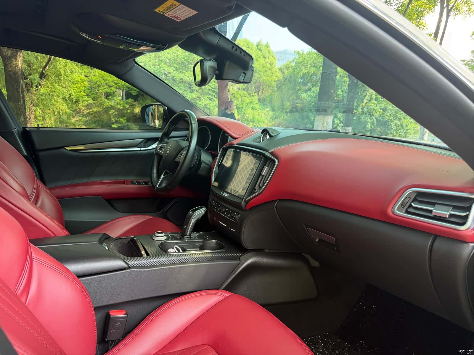 Maserati Ghibli, 2020 9