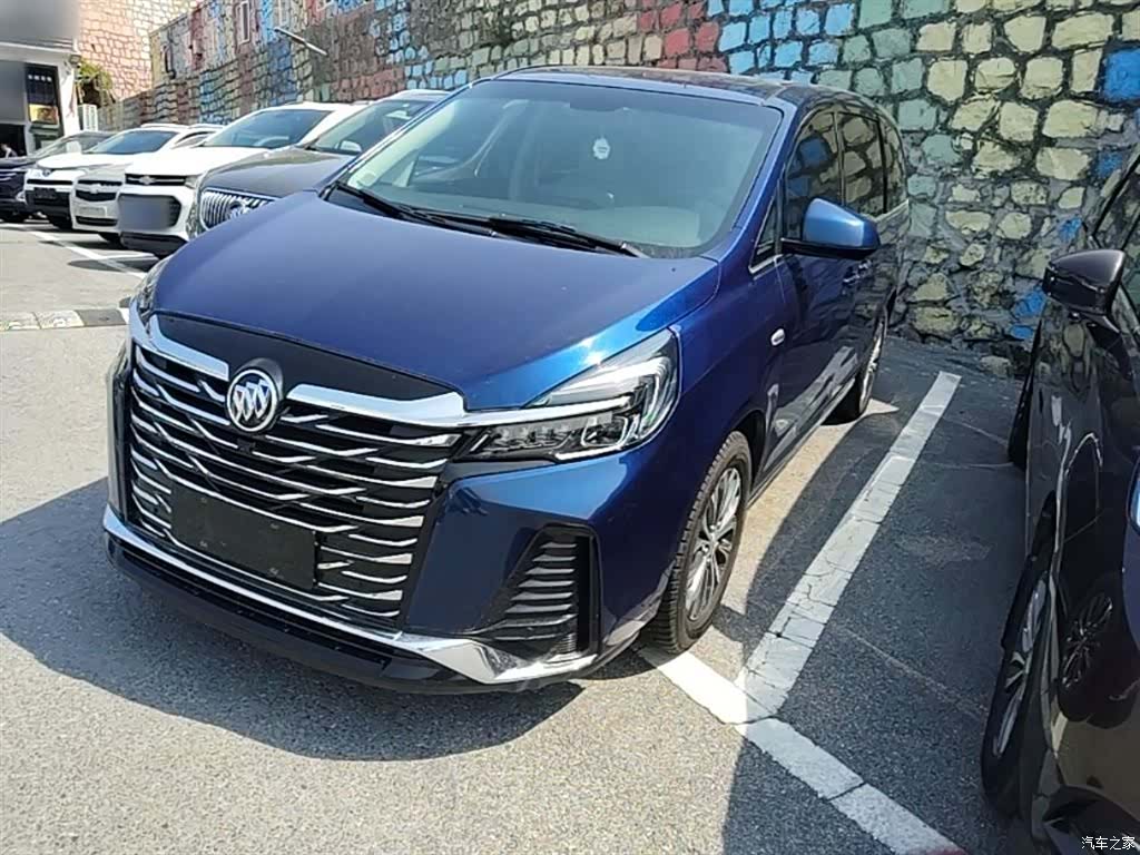 Buick GL8, 2022 1