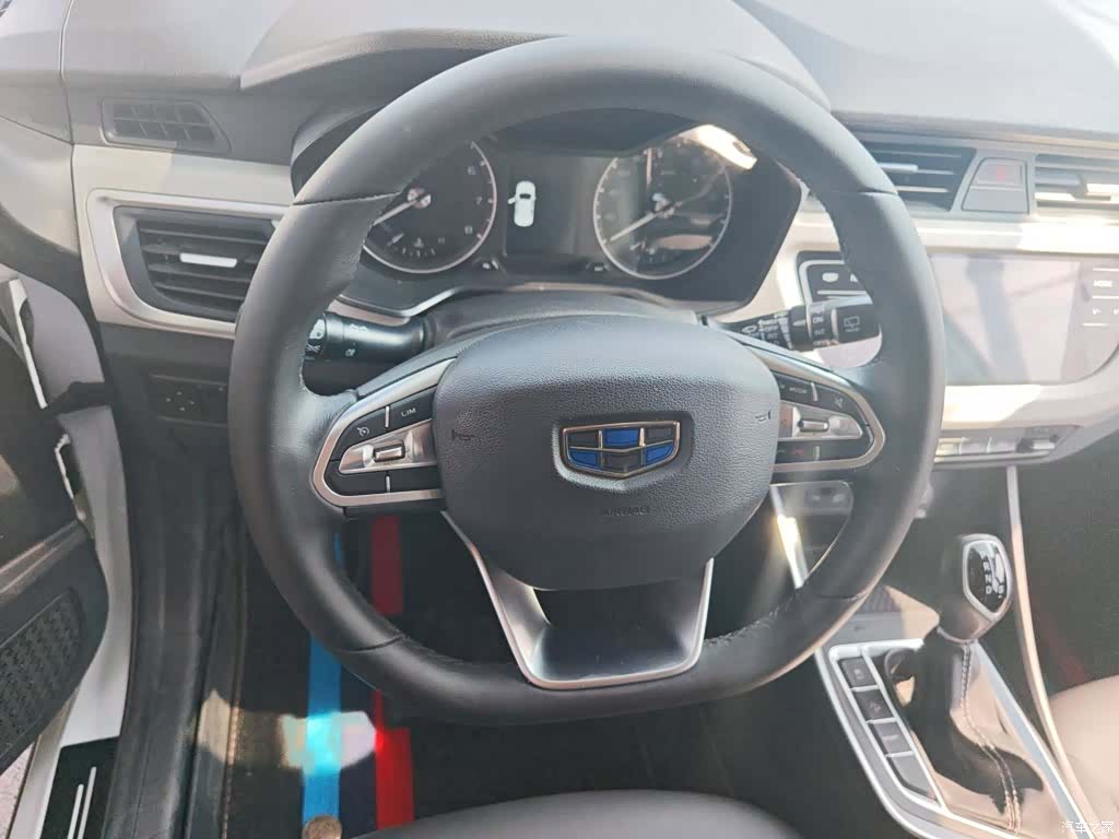 Geely X3, 2021 12