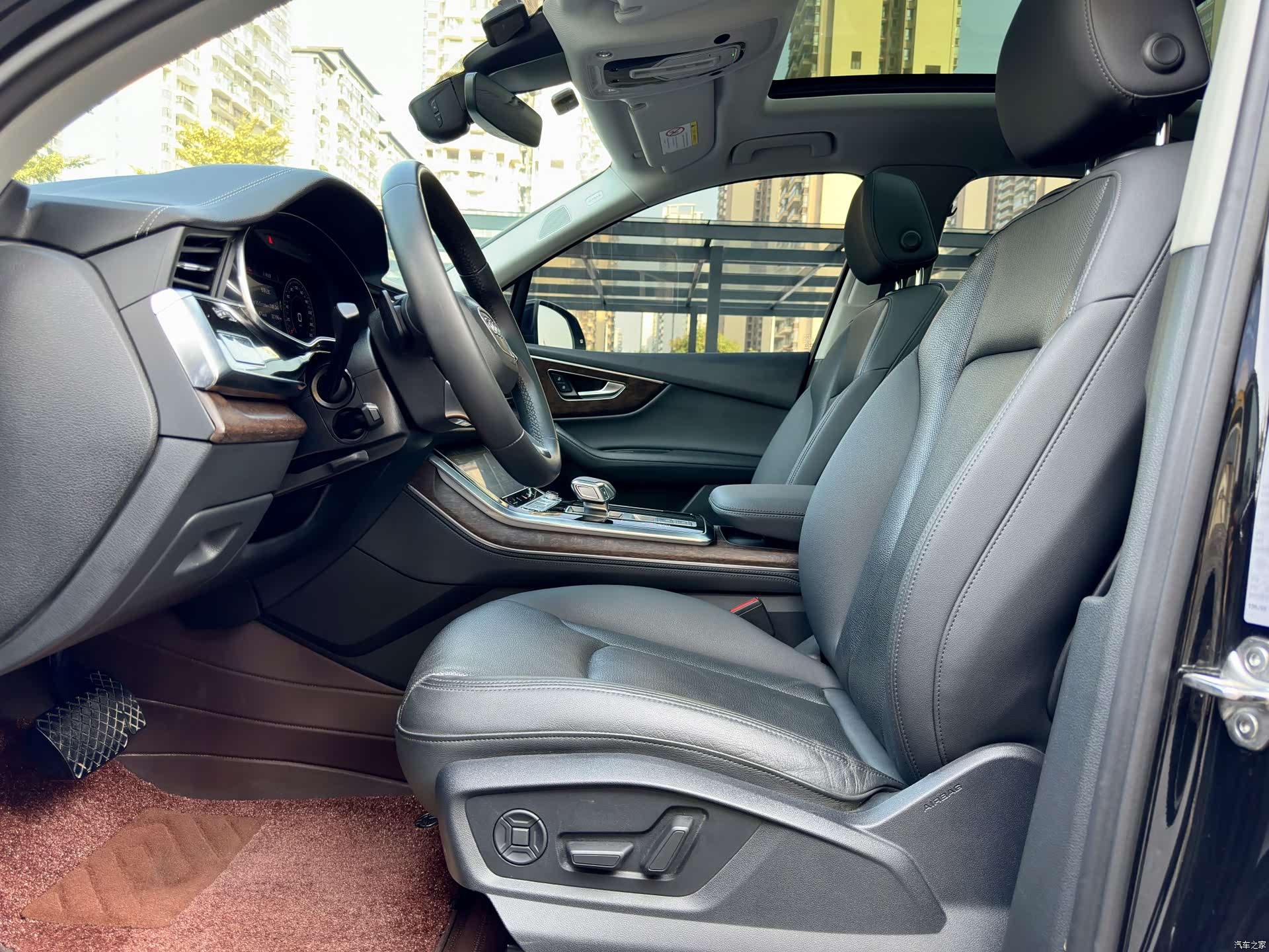 Audi Q7, 2023 8