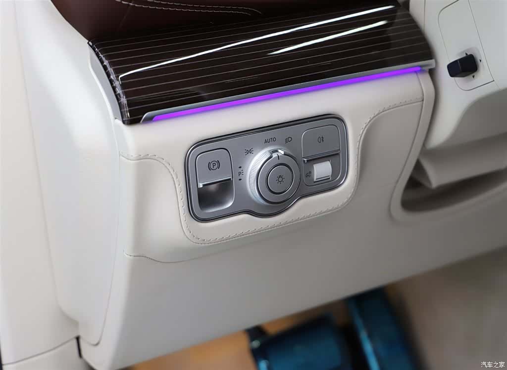 Maybach GLS, 2021 22