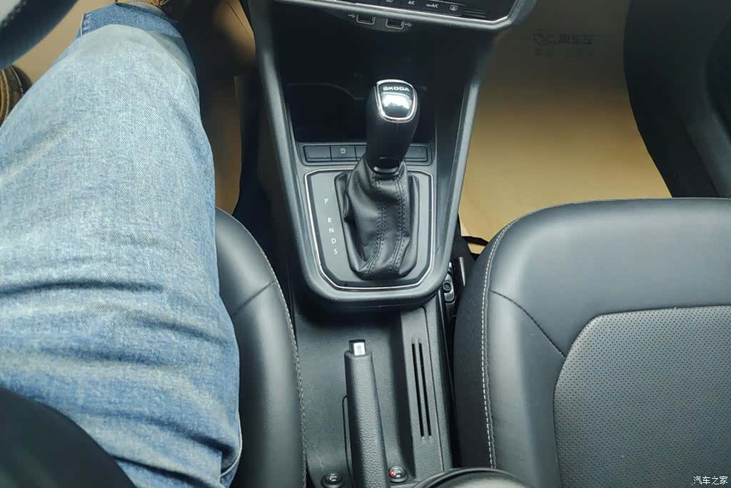 Skoda Rapid, 2021 16