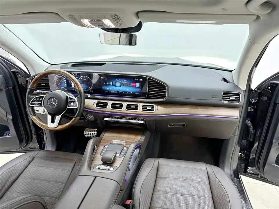 Mercedes-Benz GLS Mercedes-Benz GLS