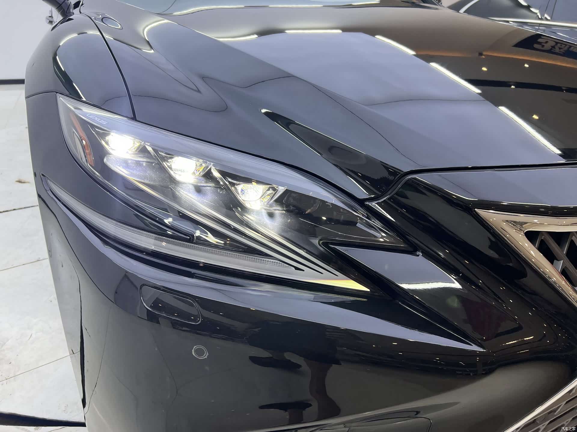 Lexus LS, 2020 23
