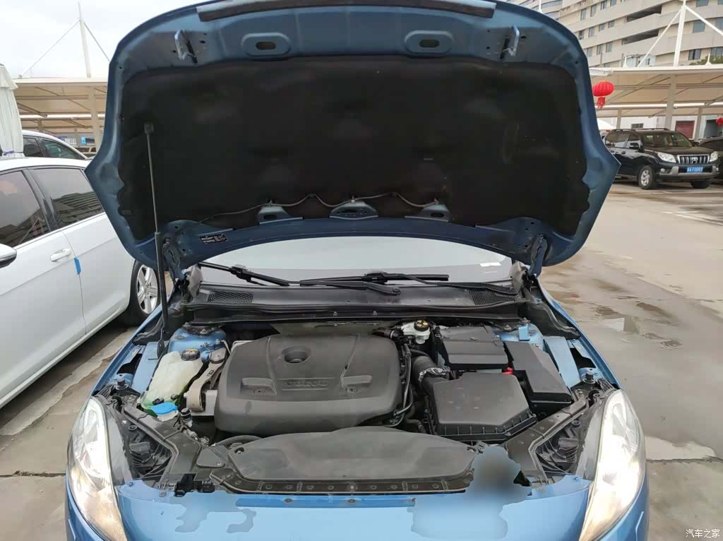 Volvo V40, 2016 16