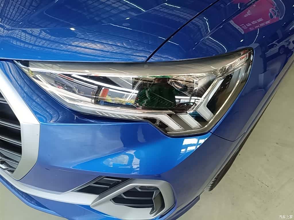 Audi Q3, 2019 24