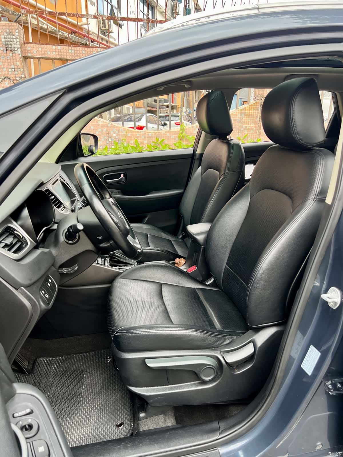 Kia 7, 2014 7