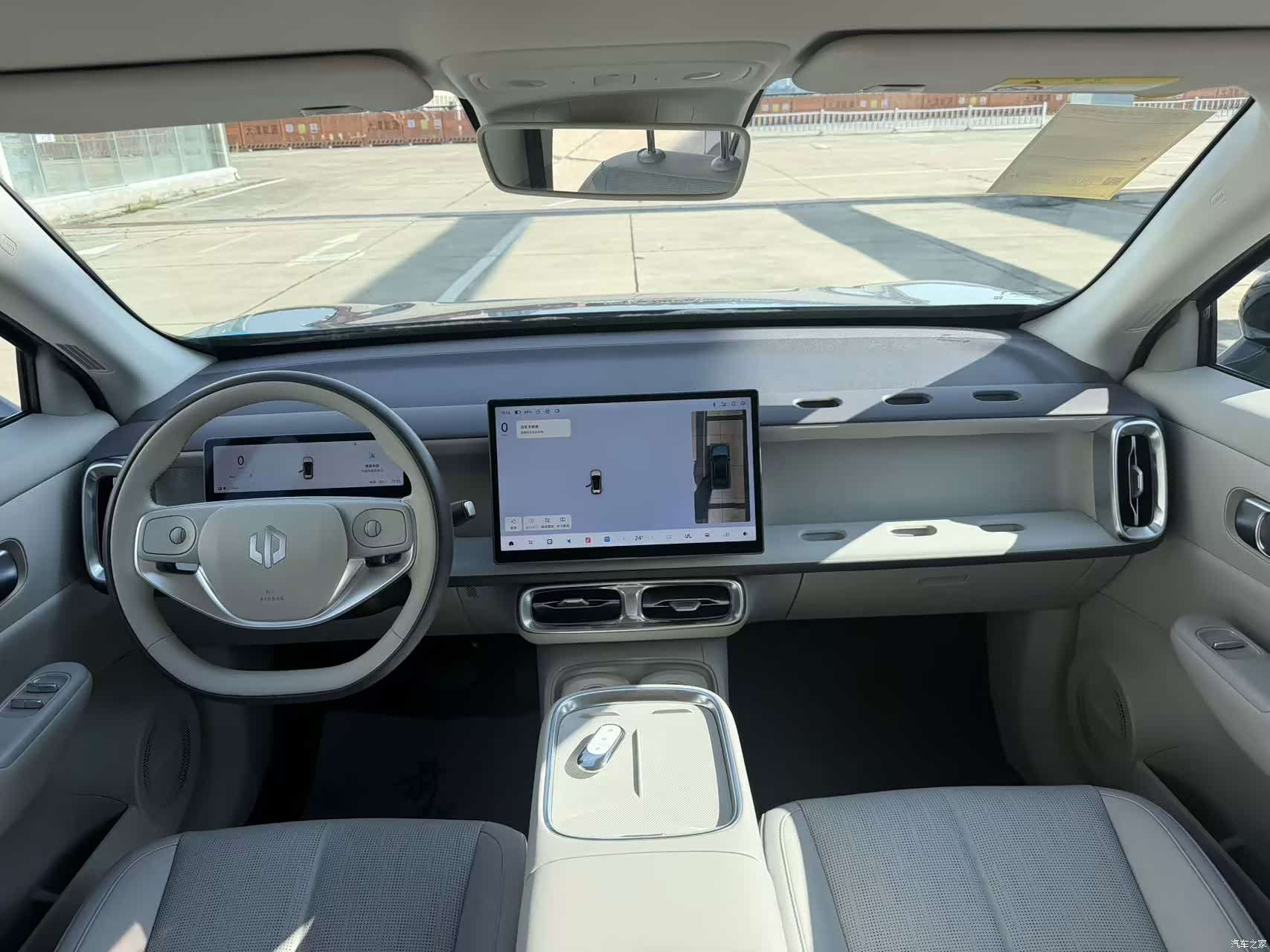 Leapmotor B10, 2025 все фото