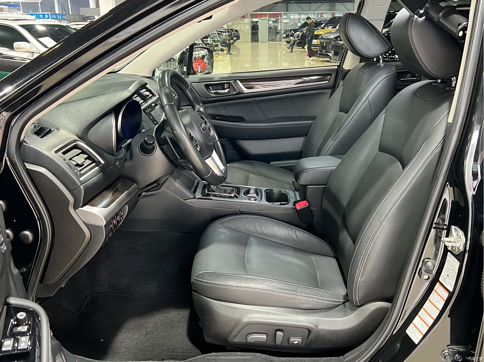 Subaru Outback, 2016 12