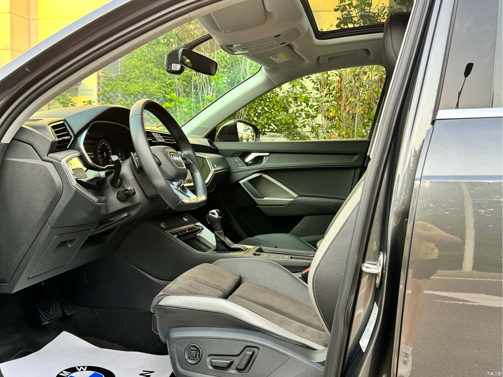 Audi Q3, 2023 10