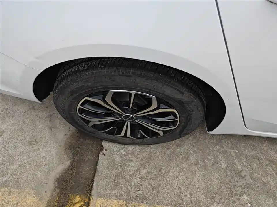 Roewe i6 MAX