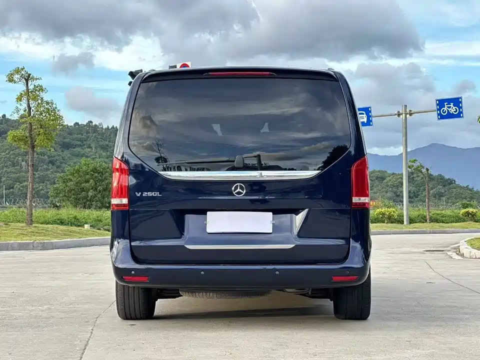 Mercedes-Benz V-class Mercedes-Benz V-class