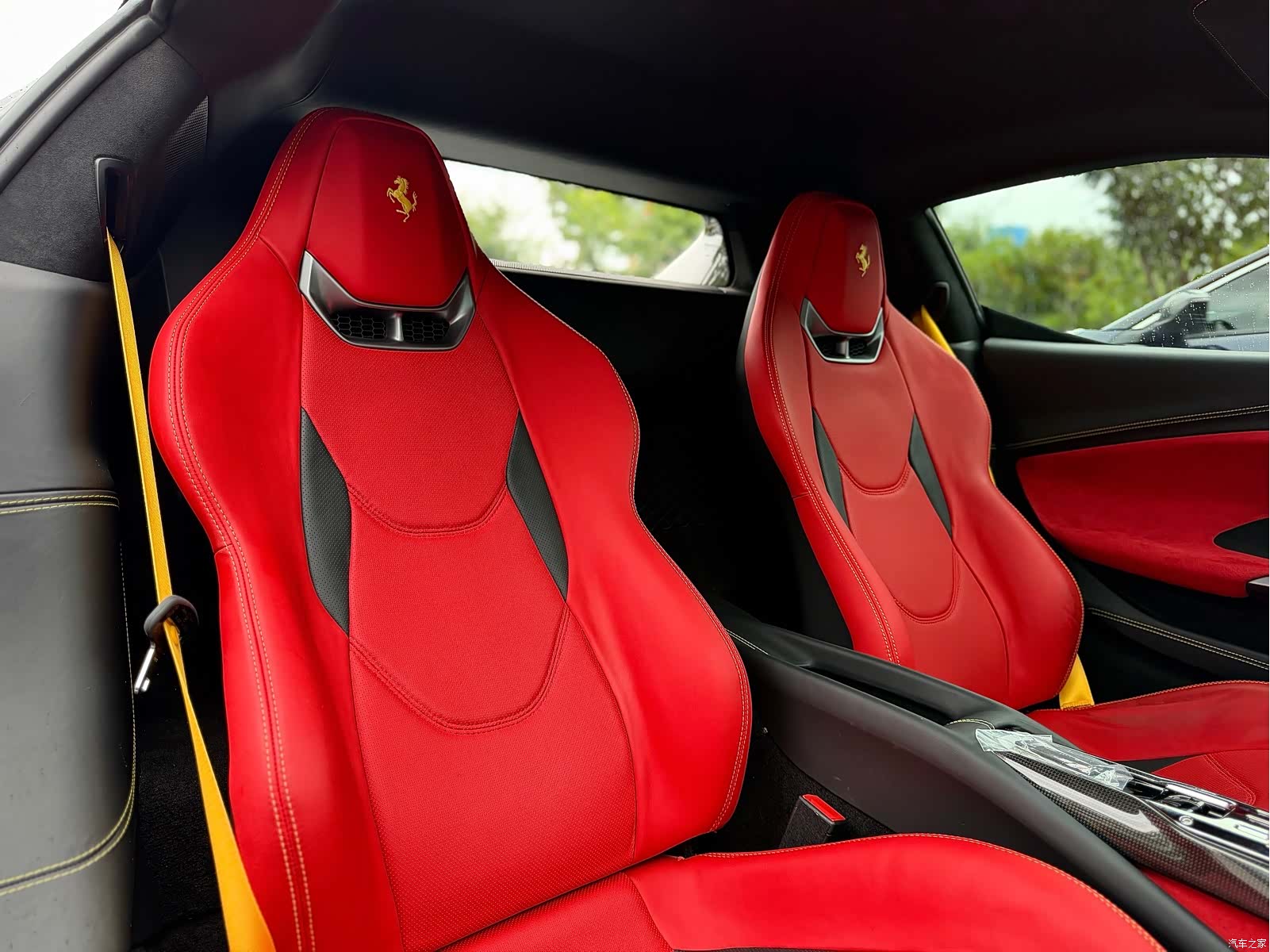 Ferrari 296, 2023 16