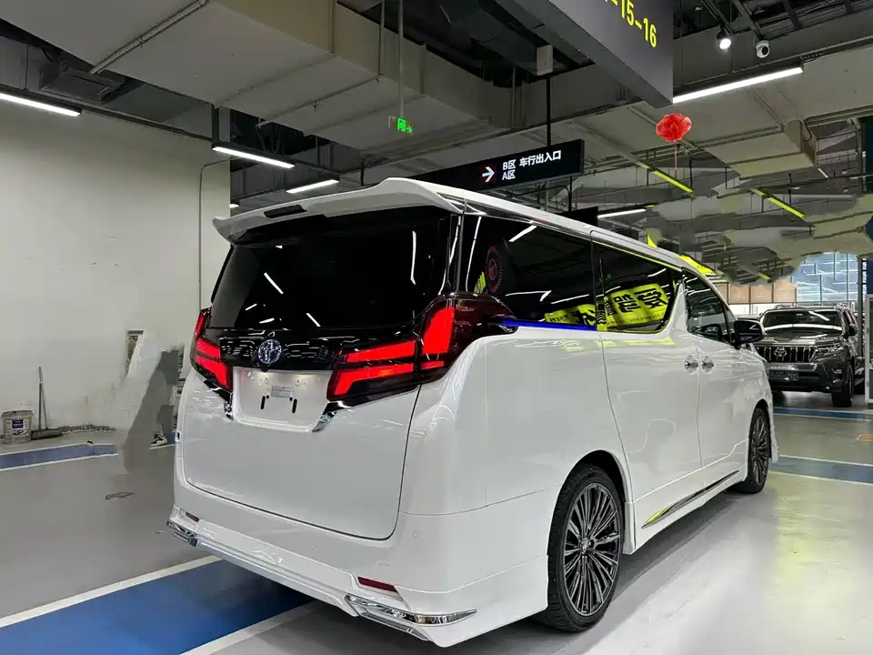Toyota Elfa Toyota Elfa