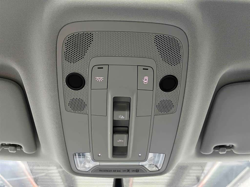 Audi Q3, 2023 14