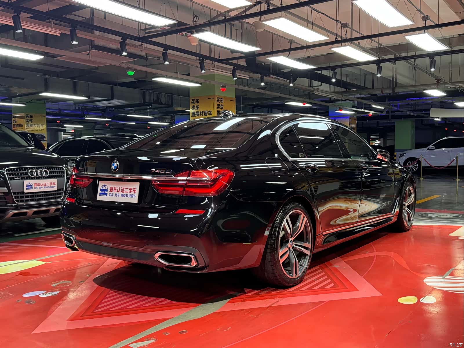 BMW 7 Series, 2018 все фото