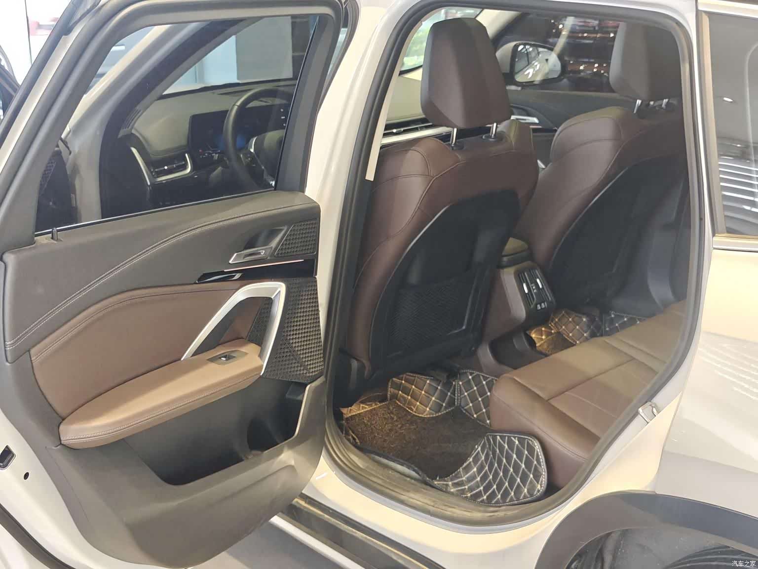 BMW X1, 2023 8