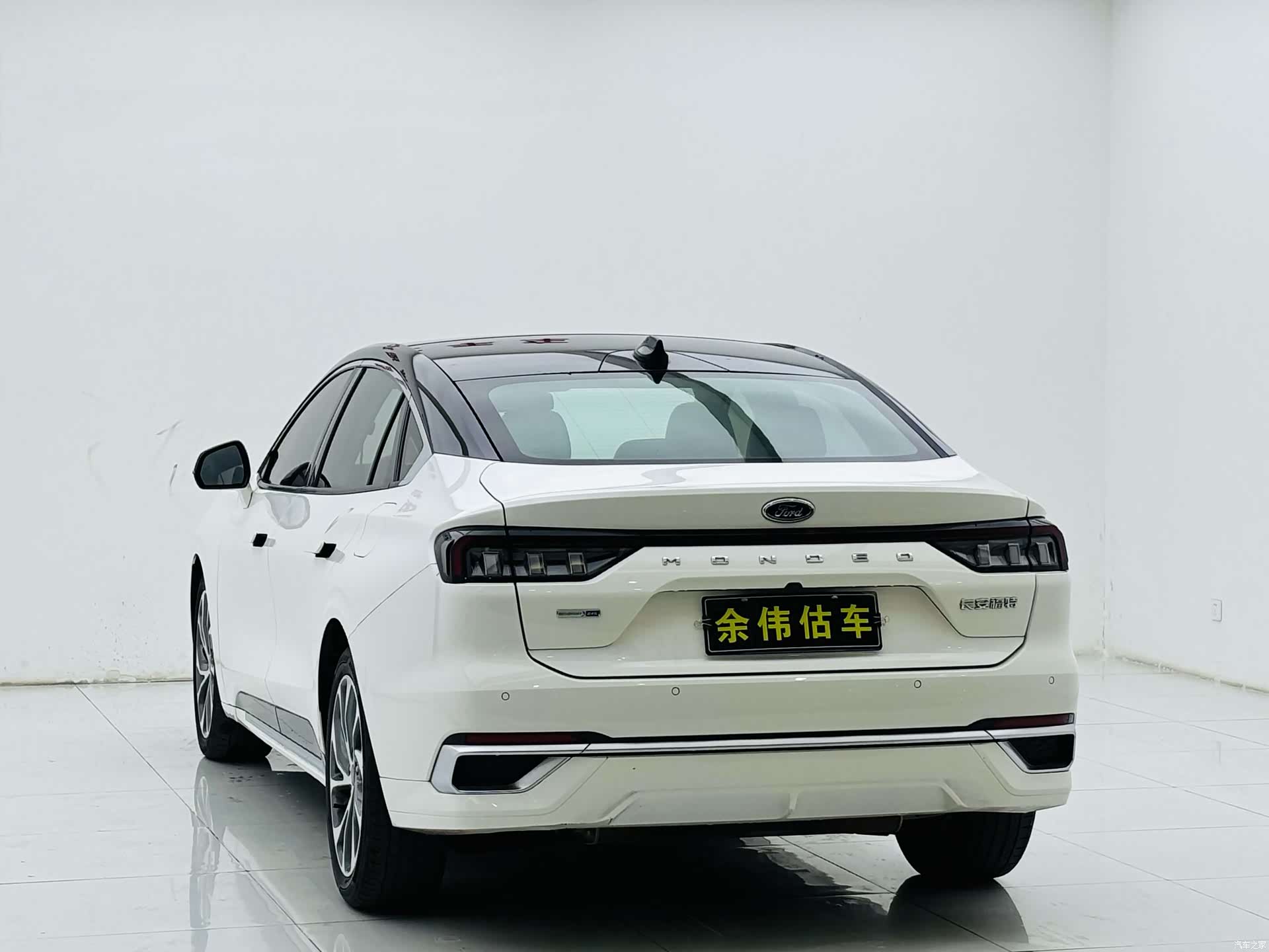 Ford Mondeo, 2023 все фото