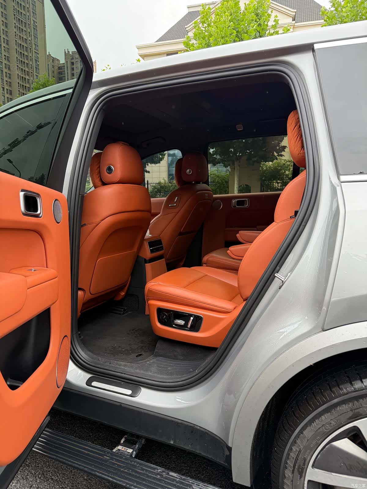 Li Auto L9, 2024 все фото
