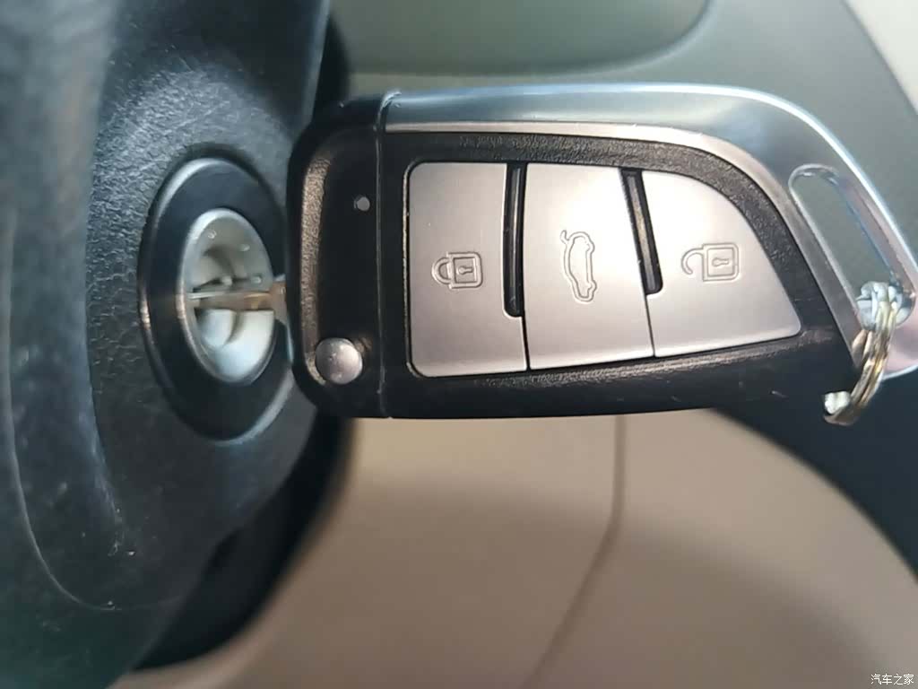 Hyundai GLS, 2017 9